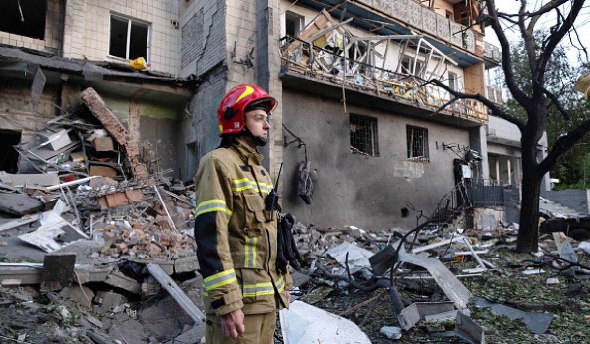 Russia Reports Heavy Strikes on Kyiv as Ukraine Cites Civilian Damage